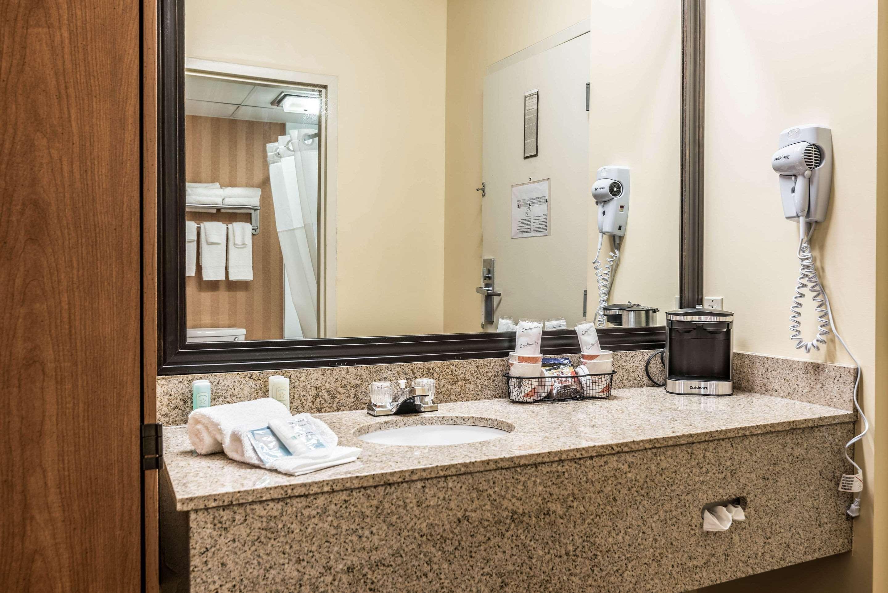 Quality Inn Bangor Airport Eksteriør bilde